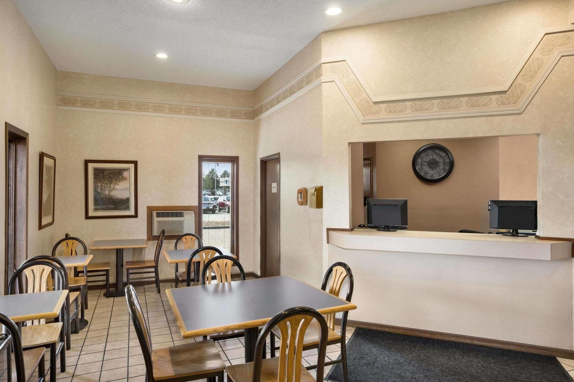 Motel Super 8 By Wyndham Carbondale Esterno foto